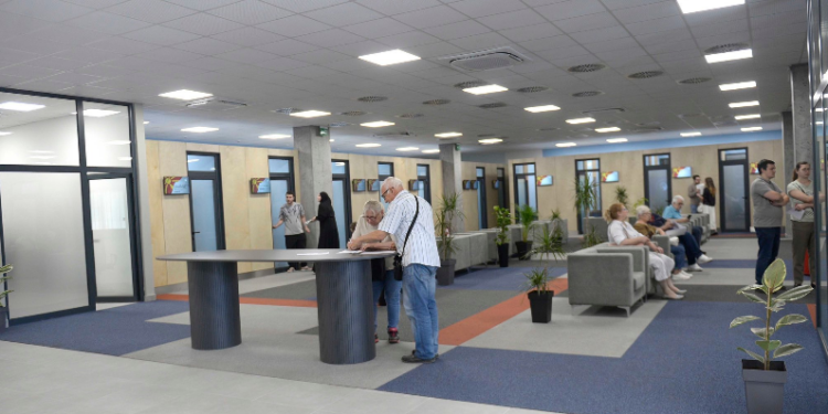 Нови правила за облекување во Одделот за граѓански работи