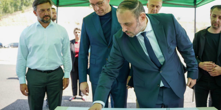 Мицкоски: Голем напредок на инфраструктурните проекти во Скопје