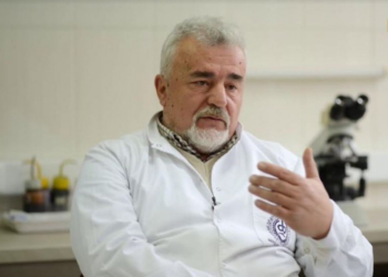 Пановски: Илјадници граѓани имаат симптоми, каде се епидемиолозите?